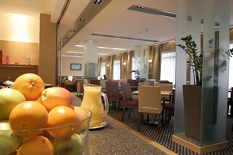Holiday Inn Express Southampton - M27, J7 By Ihg Εξωτερικό φωτογραφία