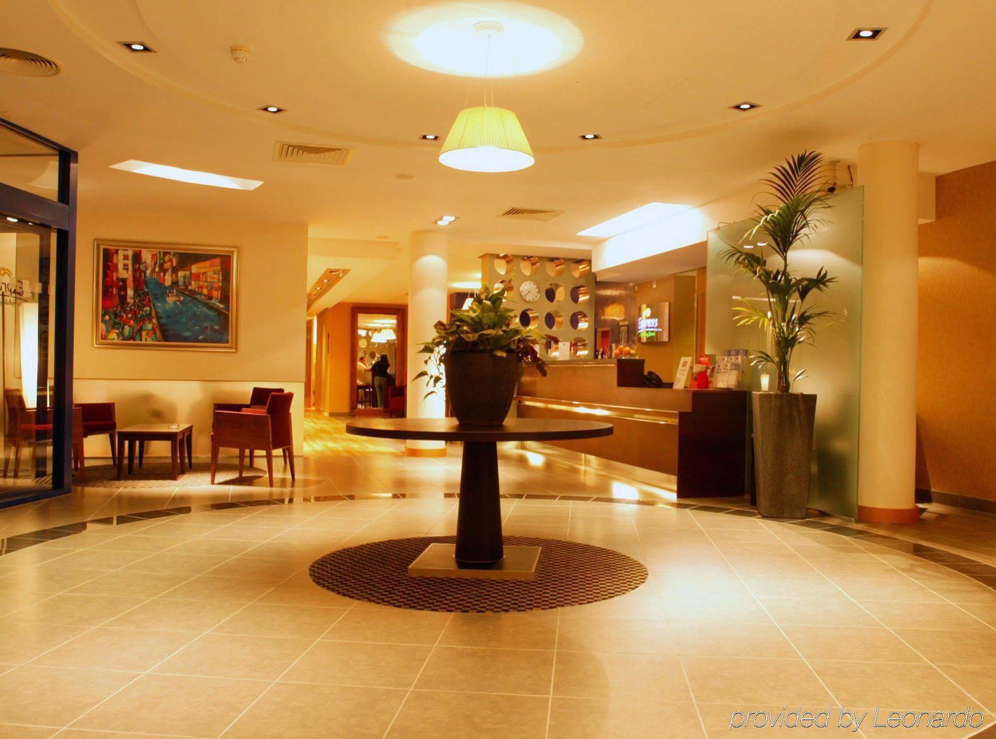 Holiday Inn Express Southampton - M27, J7 By Ihg Εξωτερικό φωτογραφία
