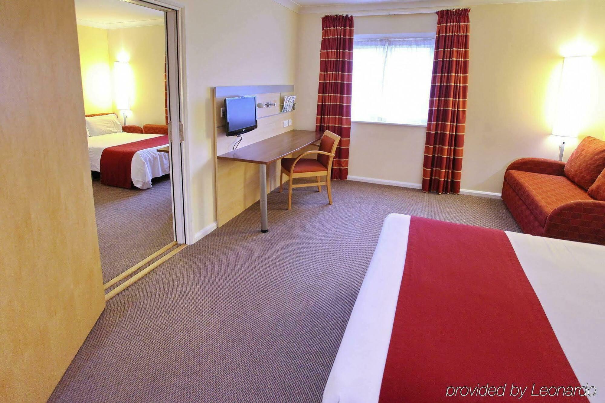 Holiday Inn Express Southampton - M27, J7 By Ihg Εξωτερικό φωτογραφία
